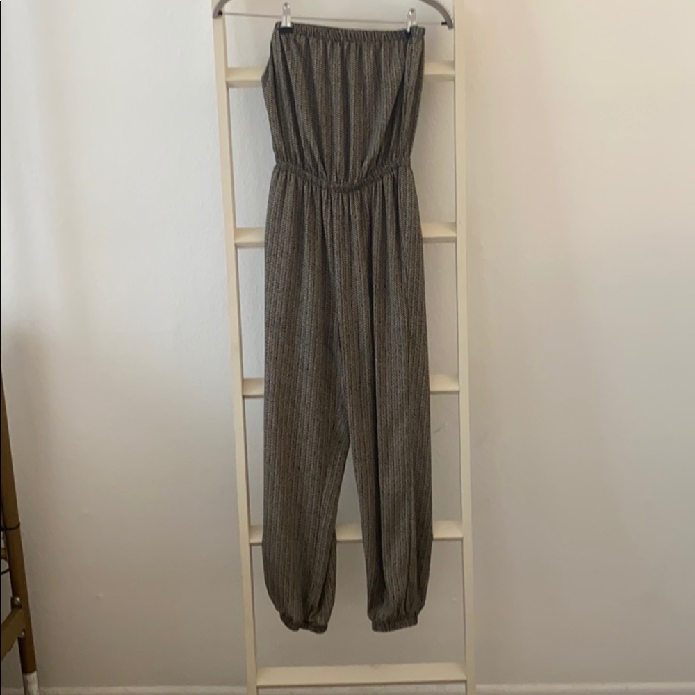 Casual Shoulder-less Romper